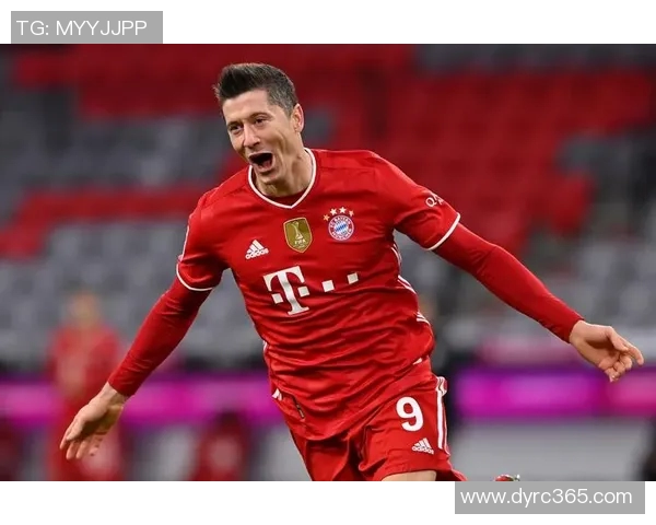 莱万回归安联球场遭拜仁球迷嘘声四起引发热议 莱万回归安联球场遭拜仁球迷嘘声四起引发热议