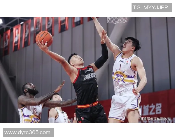 CBA精彩对决江苏客场挑战山西全力争胜展现球队实力