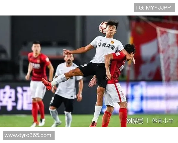 恒大与华夏幸福激战在即球迷期待精彩对决与精彩表现