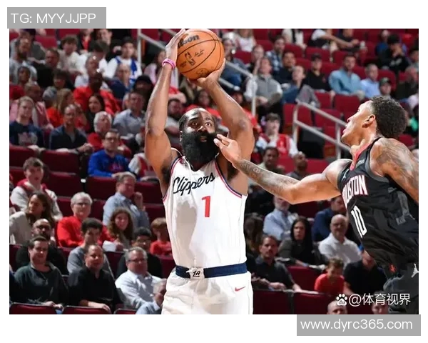 火箭与快船激战三月十六日NBA赛场精彩对决引发球迷热议