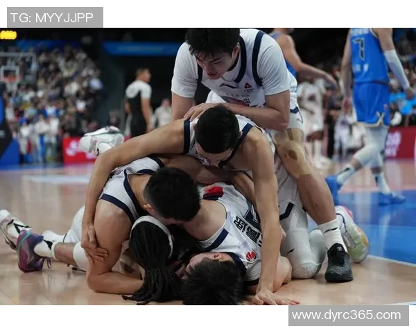 CBA山东对广东精彩比赛录像回放全程回顾与精彩瞬间分析