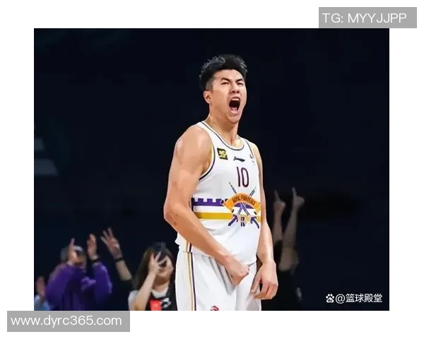 邹雨宸：从篮球新星到职业赛场的璀璨之路与未来展望