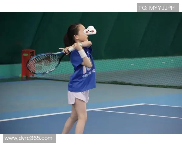 成都网球队耐力训练揭秘：如何提升运动员在比赛中的持久战斗力